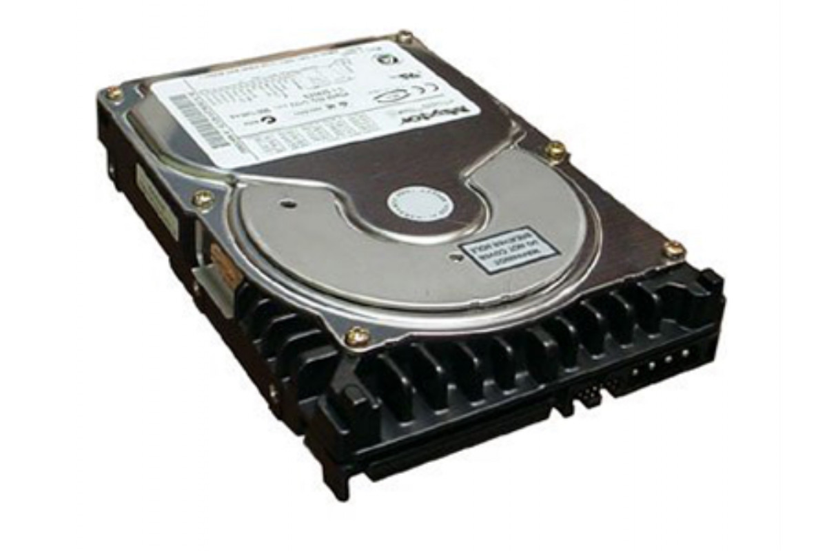 Scsi disk ven. SCSI 68 Pin IBM. SCSI жесткий диск. Жесткий диск на терабайт, форм-фактор 3,5" " и Интерфейс SCSI. IBM HDD.