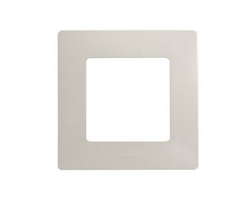 Рамка Legrand Etika х 1, 45х45 мм (ВхШ), цвет: белый (LEG.672501)